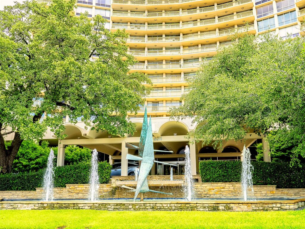 6211 W Northwest Highway 1501, Dallas, TX 75225 — photo 1