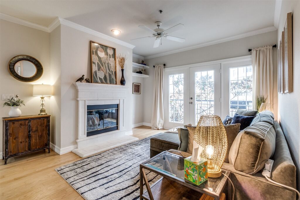 3400 Welborn Street 301, Dallas, TX 75219 — photo 1
