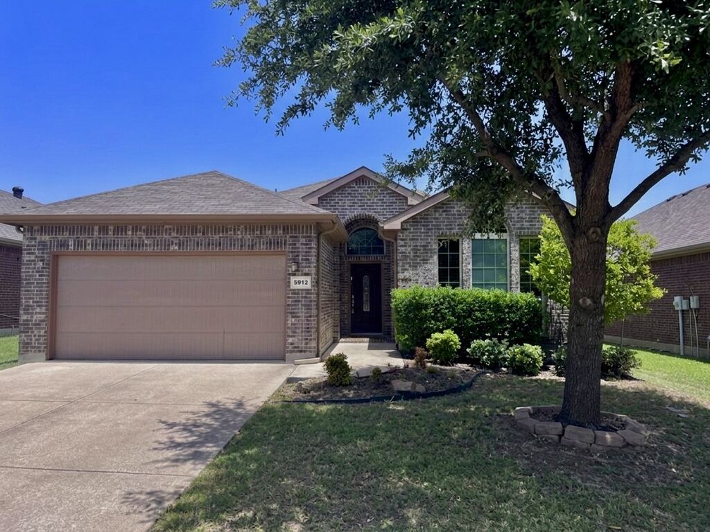 5912 Paluxy Sands Trail, Fort Worth, TX 76179 — photo 1
