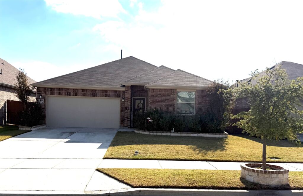3119 Kirby Lane, Heartland, TX 75126 — photo 1