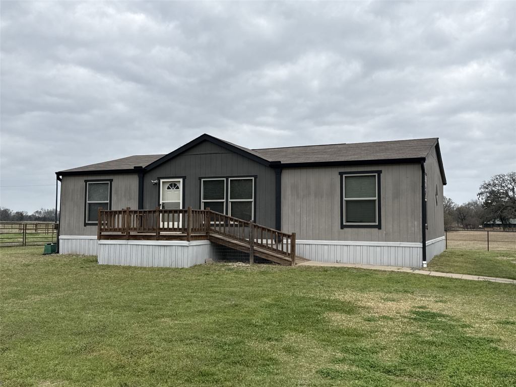 894 Fm 1395, Edgewood, TX 75117 — photo 1