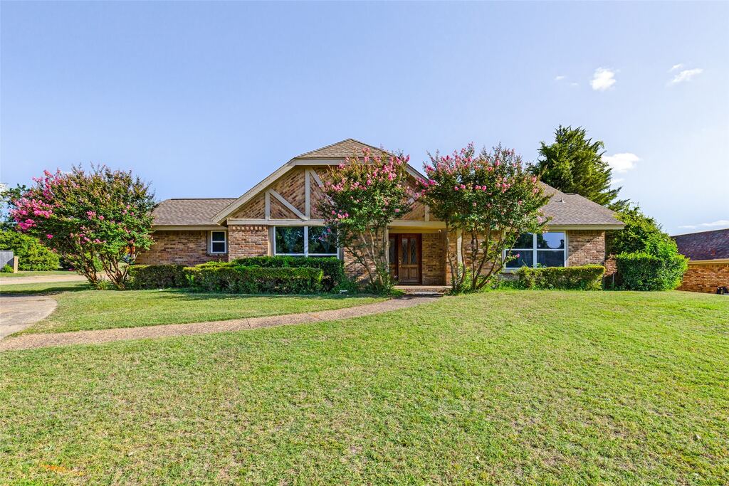 7126 Fernmeadow Circle, Dallas, TX 75248 — photo 1