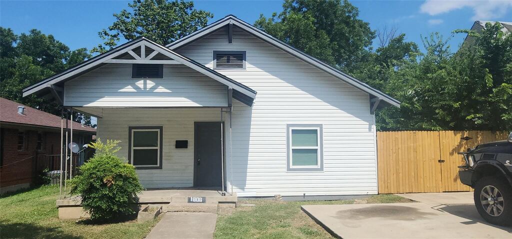 1806 Maryland Avenue, Dallas, TX 75216 — photo 1