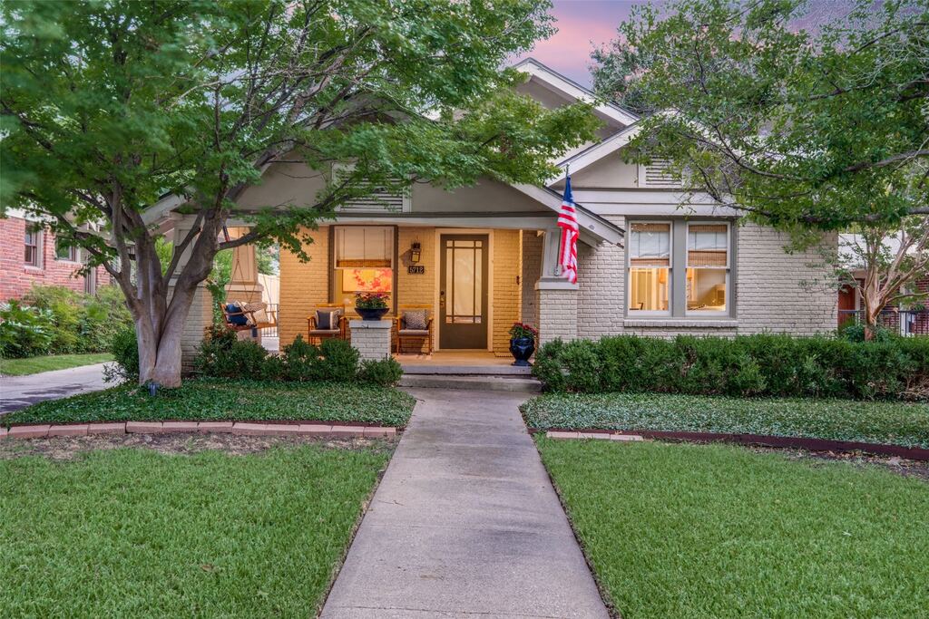 5712 Mercedes Avenue, Dallas, TX 75206 — photo 1