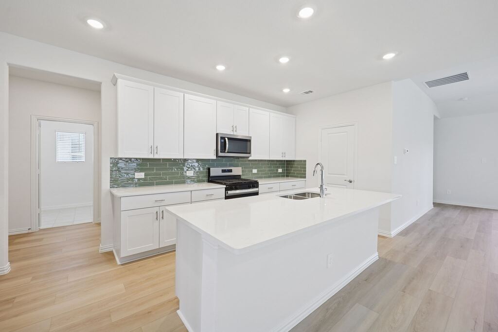 2119 Longchamp Lane, Seagoville, TX 75159 — photo 1
