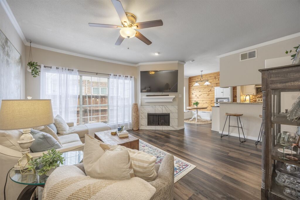 7151 Gaston Avenue 910, Dallas, TX 75214 — photo 1