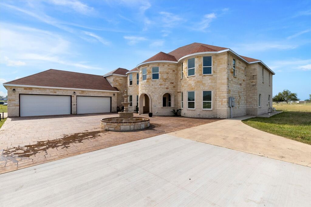 241 Gentry Road, Ennis, TX 75119 — photo 1