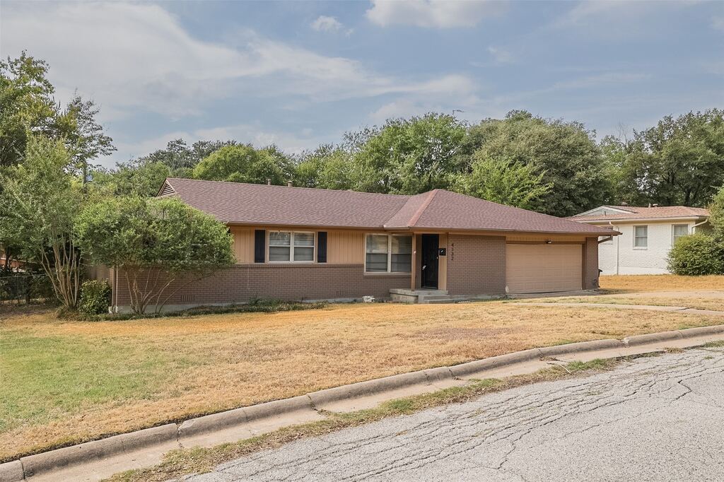 4132 Middlebrook Road, Fort Worth, TX 76116 — photo 1