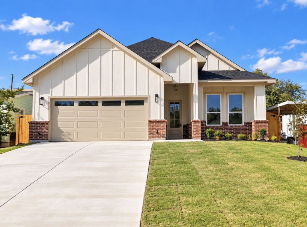 5504 Curzon Avenue, Fort Worth, TX 76107 — photo 1