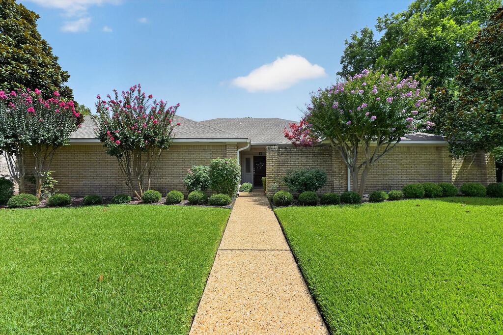 8833 Kenton Drive, Dallas, TX 75231 — photo 1