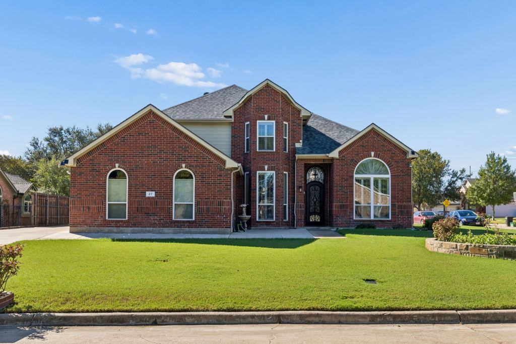 27 Monterey Drive