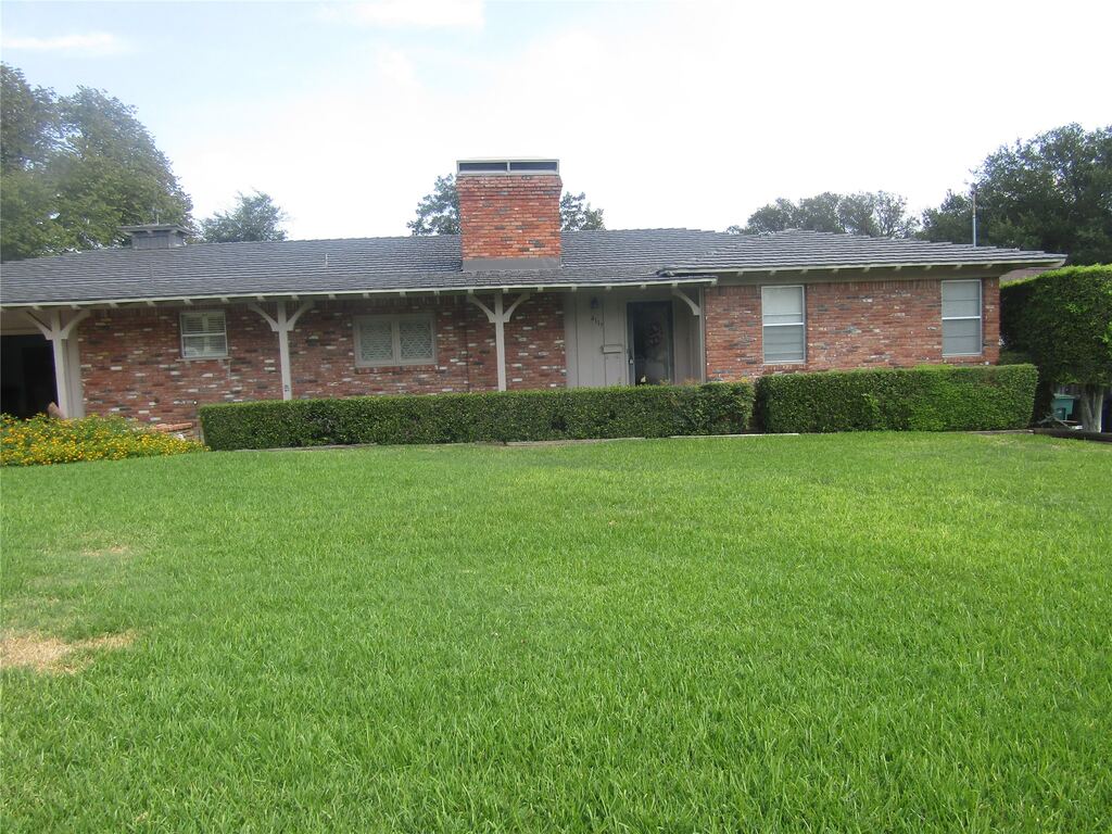 4117 CLAYTON Road W, Fort Worth, TX 76116 — photo 1