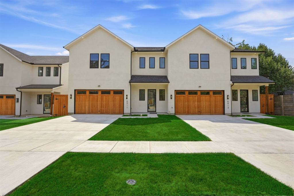 6911 Mohawk Drive
