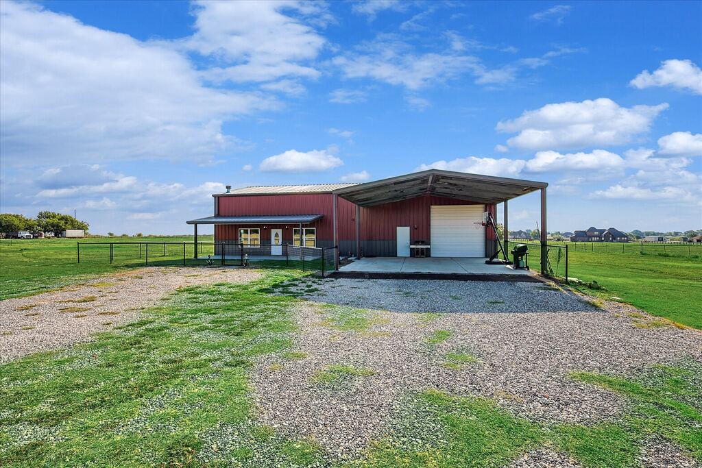4540 Fm 2450, Krum, TX 76249 — photo 1