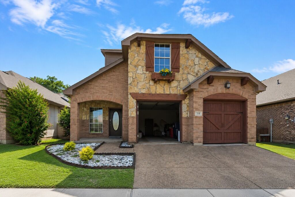 2118 Portwood Way, Fort Worth, TX 76179 — photo 1