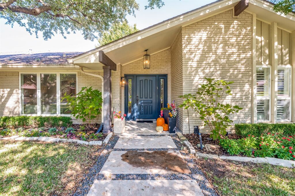 3843 Regent Drive, Dallas, TX 75229 — photo 1