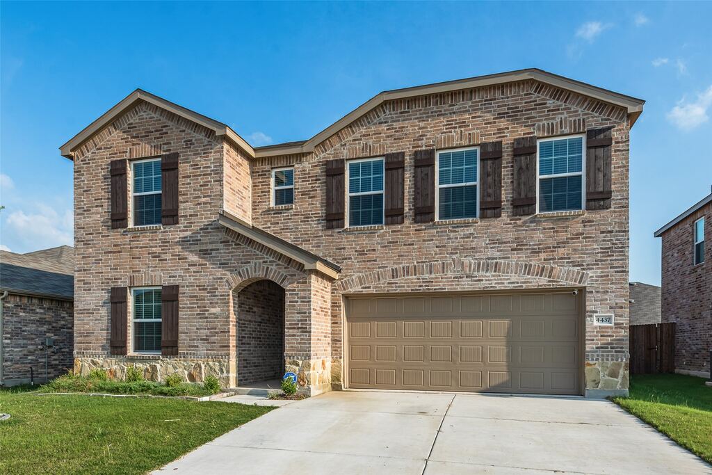 4437 Benham Drive, Fort Worth, TX 76036 — photo 1