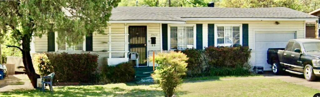 2406 E Illinois Avenue, Dallas, TX 75216 — photo 1