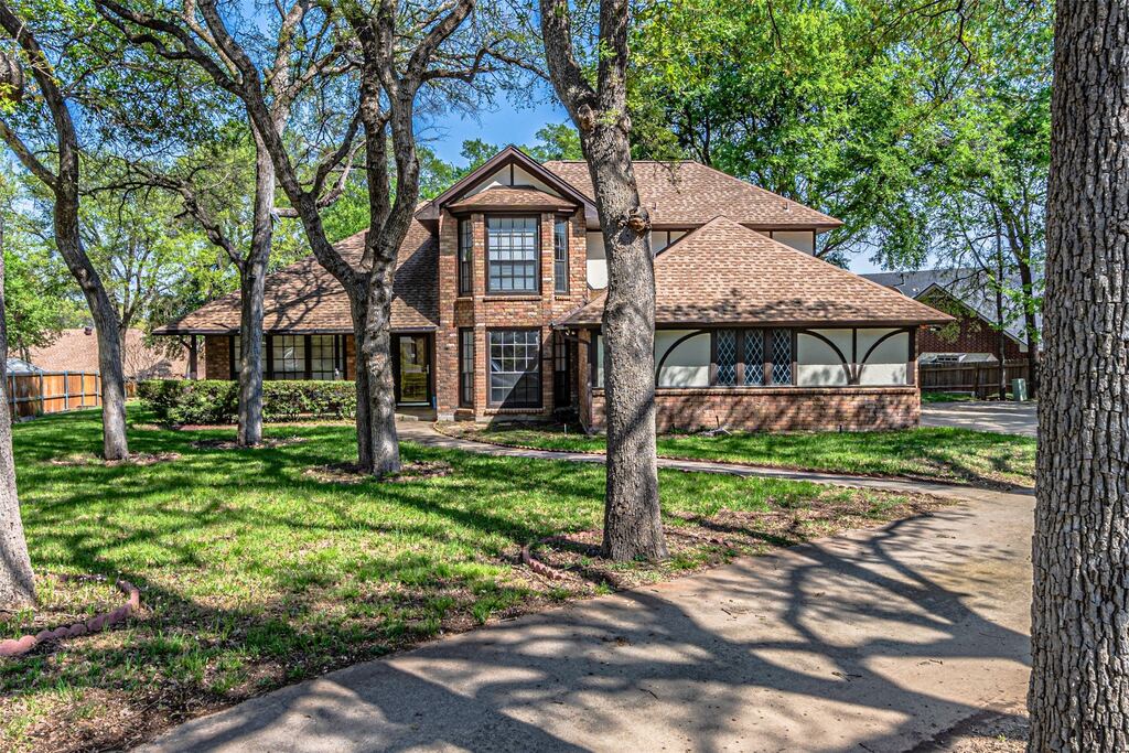 8808 Sylvan Court, Fort Worth, TX 76120 — photo 1
