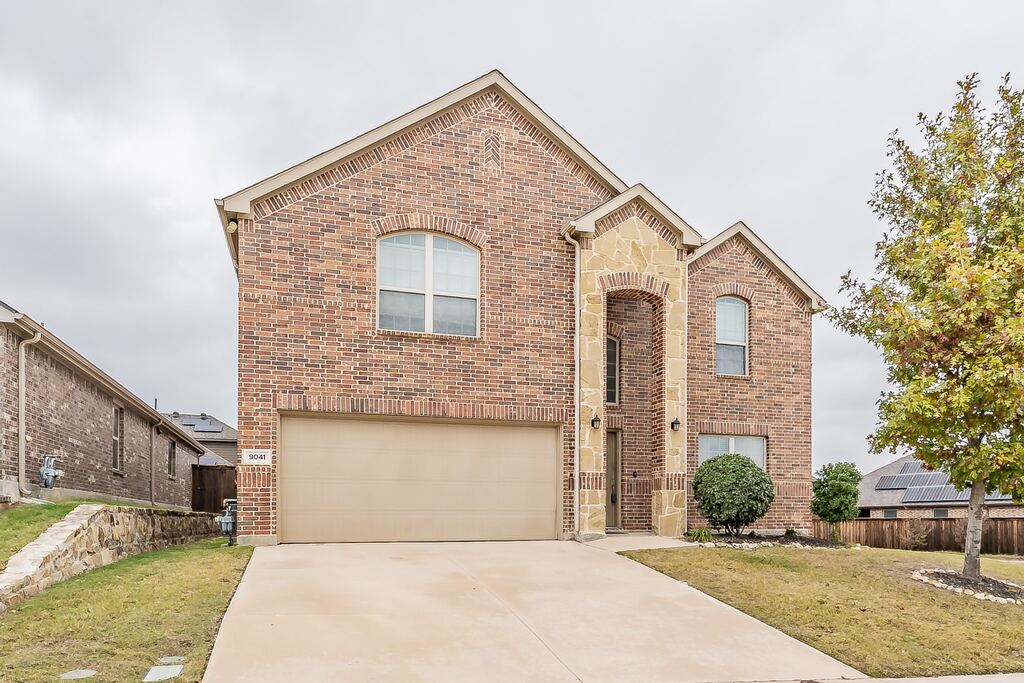 9041 Bronze Meadow Drive, Fort Worth, TX 76131 — photo 1