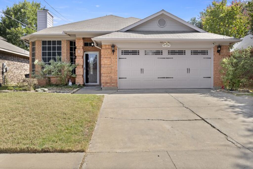 8724 Mystic Trail, Fort Worth, TX 76118 — photo 1