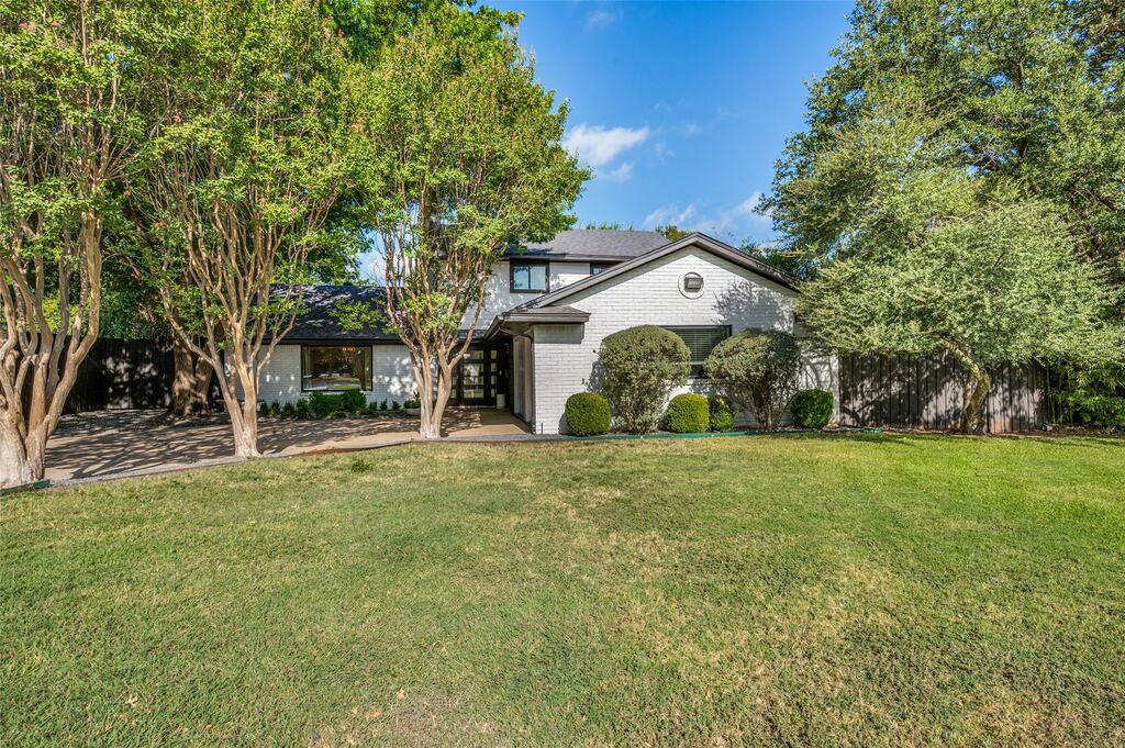 10131 Pensive Drive, Dallas, TX 75229 — photo 1
