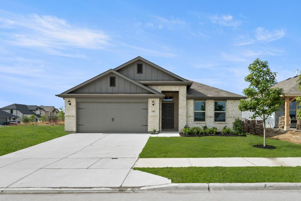 945 Abalone Avenue, Haslet, TX 76052 — photo 1