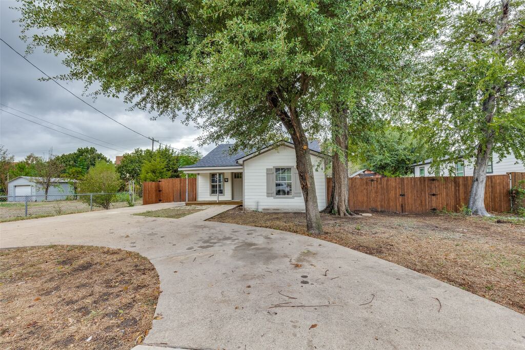 1239 Lonsdale Avenue, Dallas, TX 75217 — photo 1