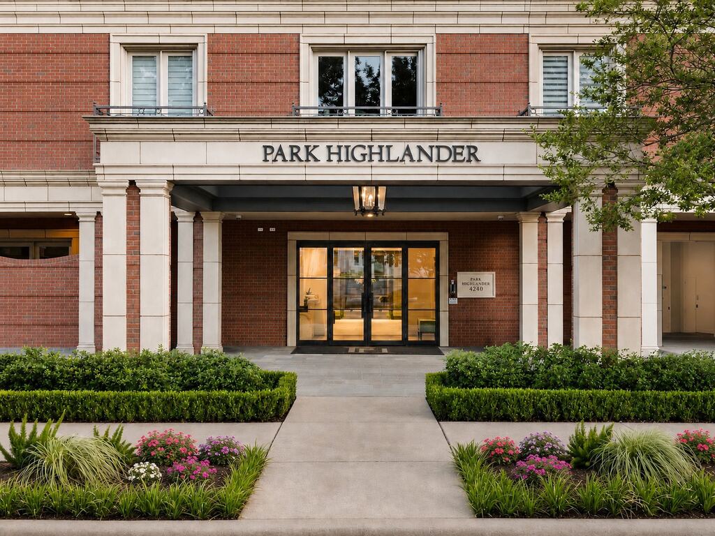 4240 Prescott Avenue 8B, Dallas, TX 75219 — photo 1