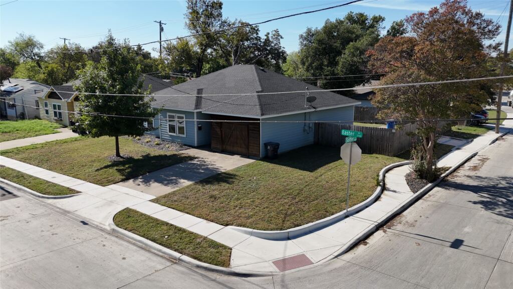 2701 Easter Avenue, Dallas, TX 75216 — photo 1