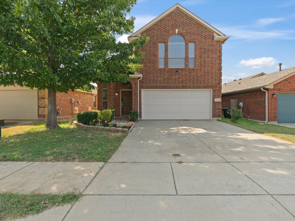 12129 Walden Wood Drive, Fort Worth, TX 76244 — photo 1