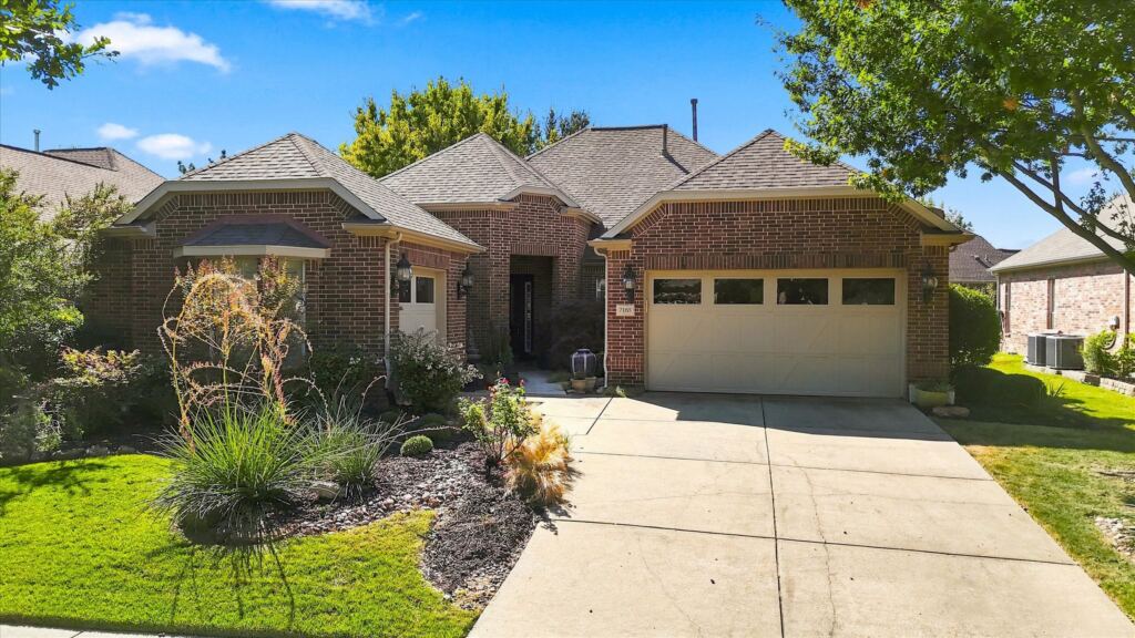 7165 Bay Hill Drive