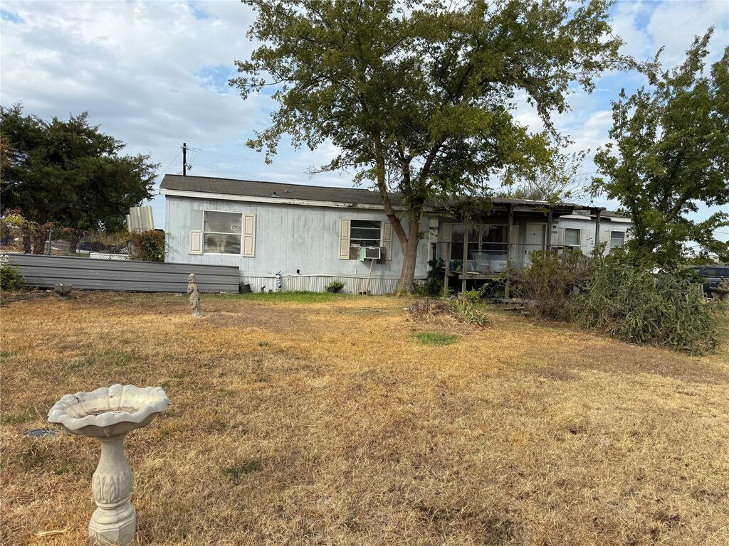 3921 Applewood Court, Alvarado, TX 76009 — photo 1