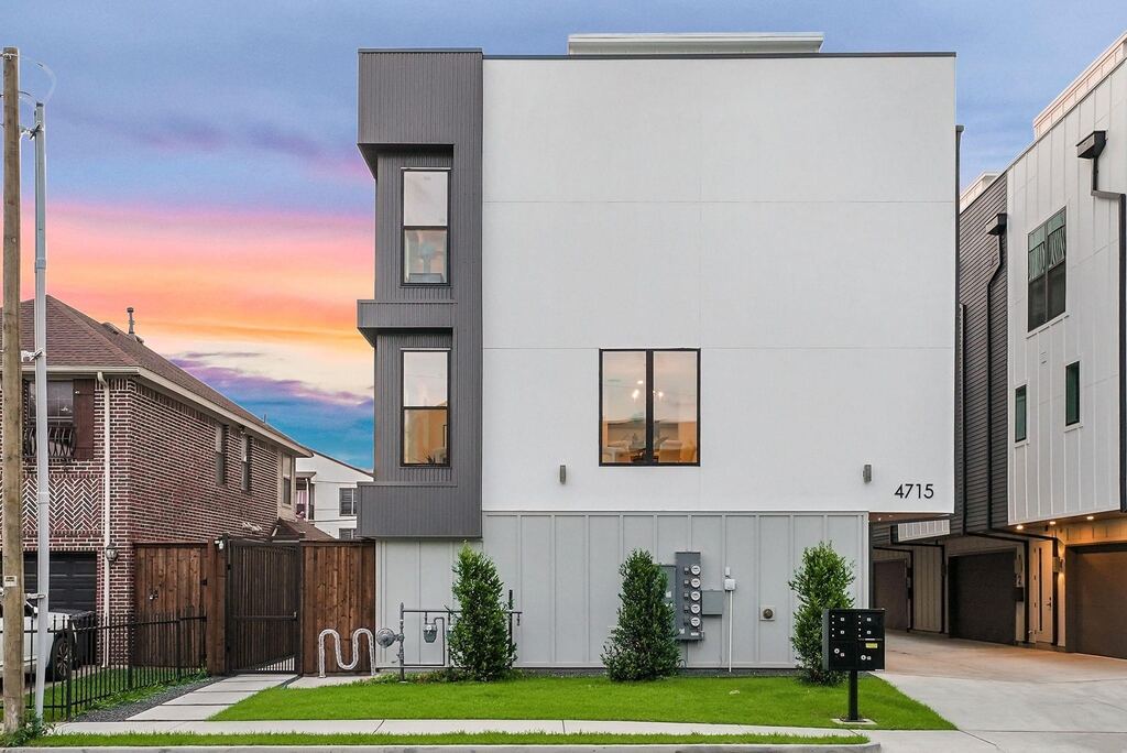 4715 Manett Street 103, Dallas, TX 75204 — photo 1