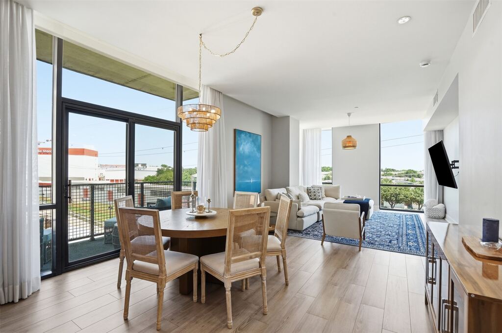 5656 N Central Expressway 406, Dallas, TX 75206 — photo 1