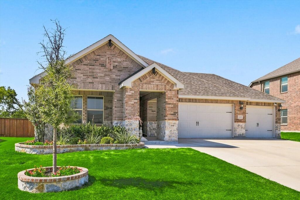 2109 Draco Drive, Haslet, TX 76052 — photo 1