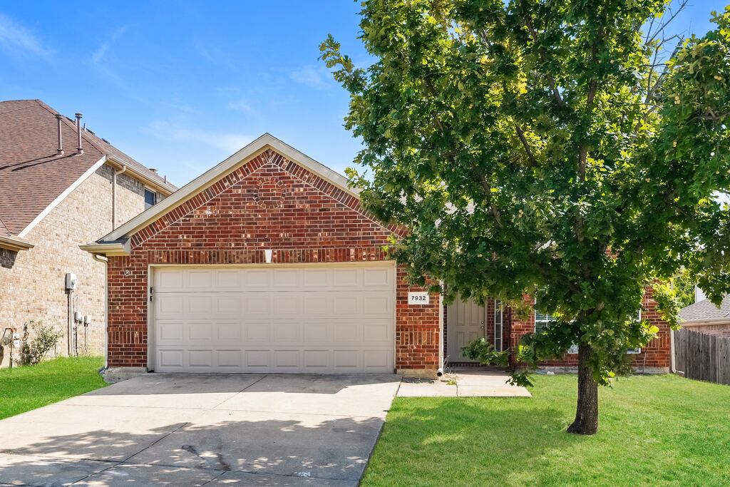 7932 Glenway Drive, Dallas, TX 75249 — photo 1