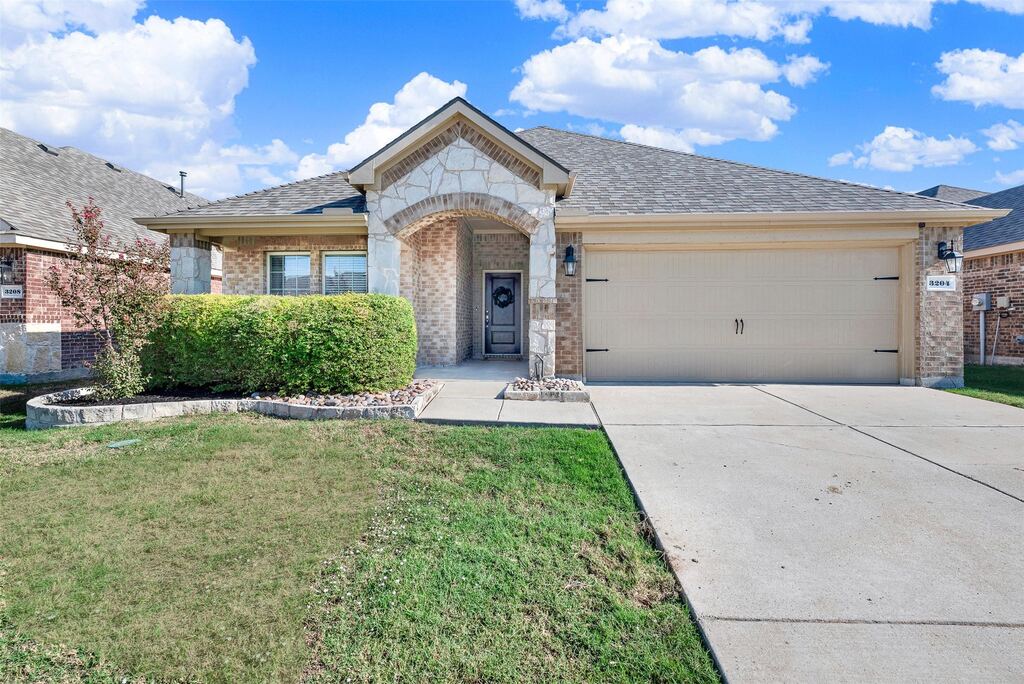 3204 Brazos Drive