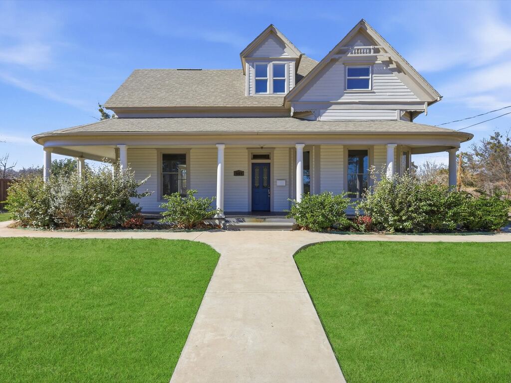 1401 Arp Street, Commerce, TX 75428 — photo 1