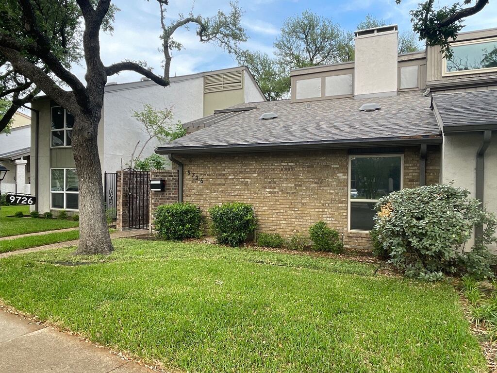 9726 Amberton Parkway, Dallas, TX 75243 — photo 1