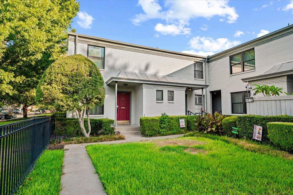 4918 Lahoma Street 4918, Dallas, TX 75235 — photo 1