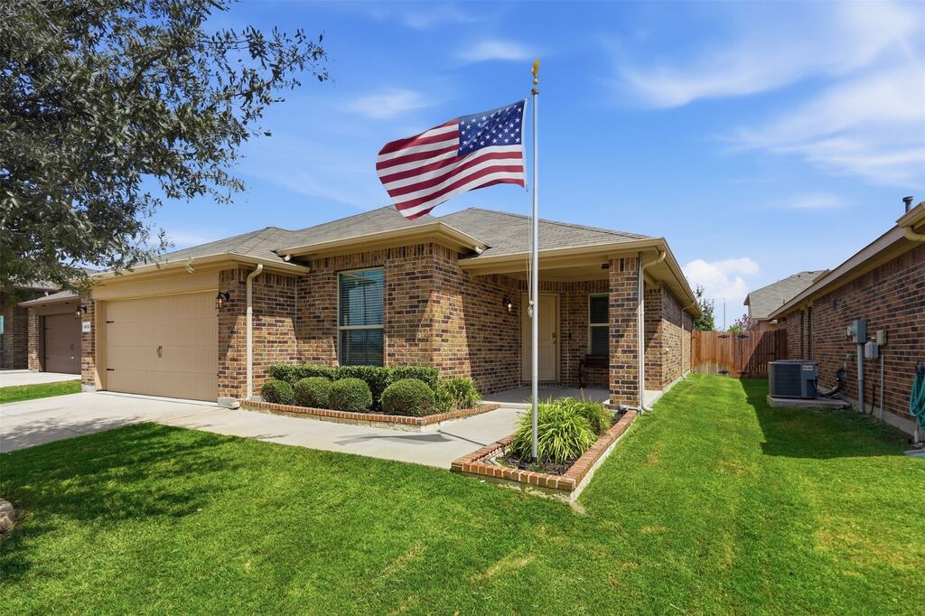 6932 Tide Lane, Fort Worth, TX 76179 — photo 1