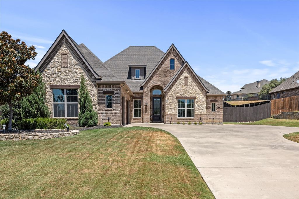 5616 The Resort Boulevard, Fort Worth, TX 76179 — photo 1