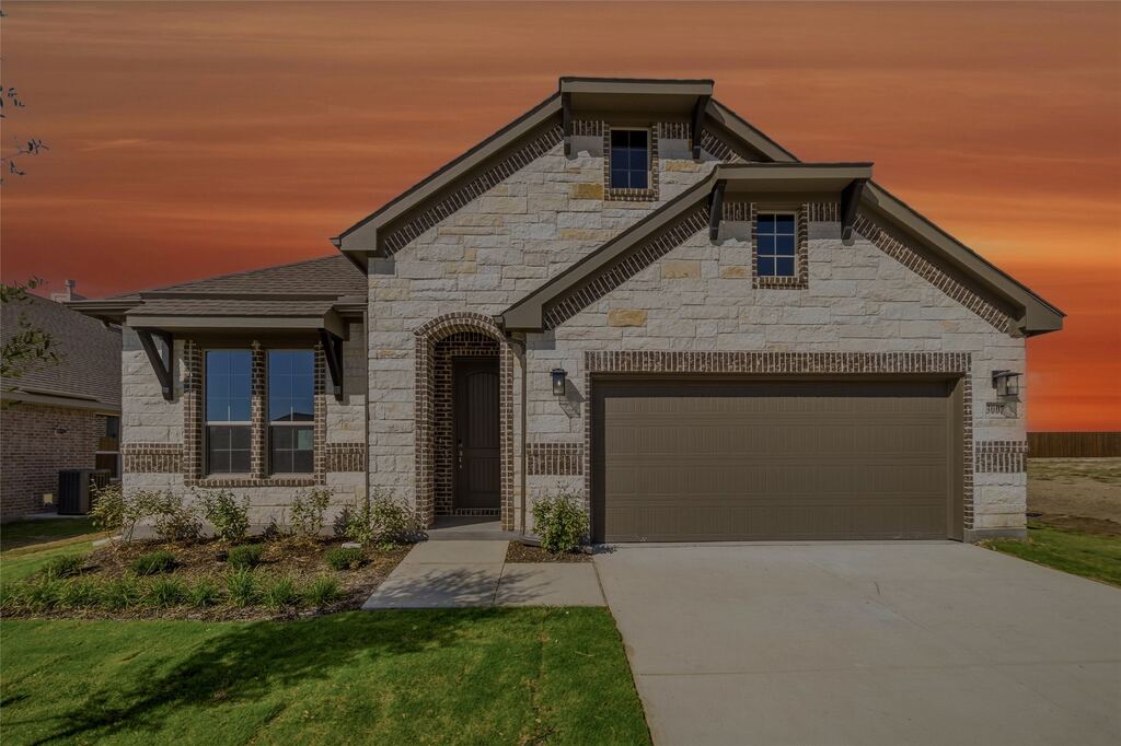 3007 Leopard Lane