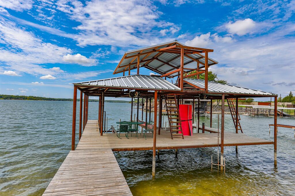 78 Park Lane, Gainesville, TX 76240 — photo 1