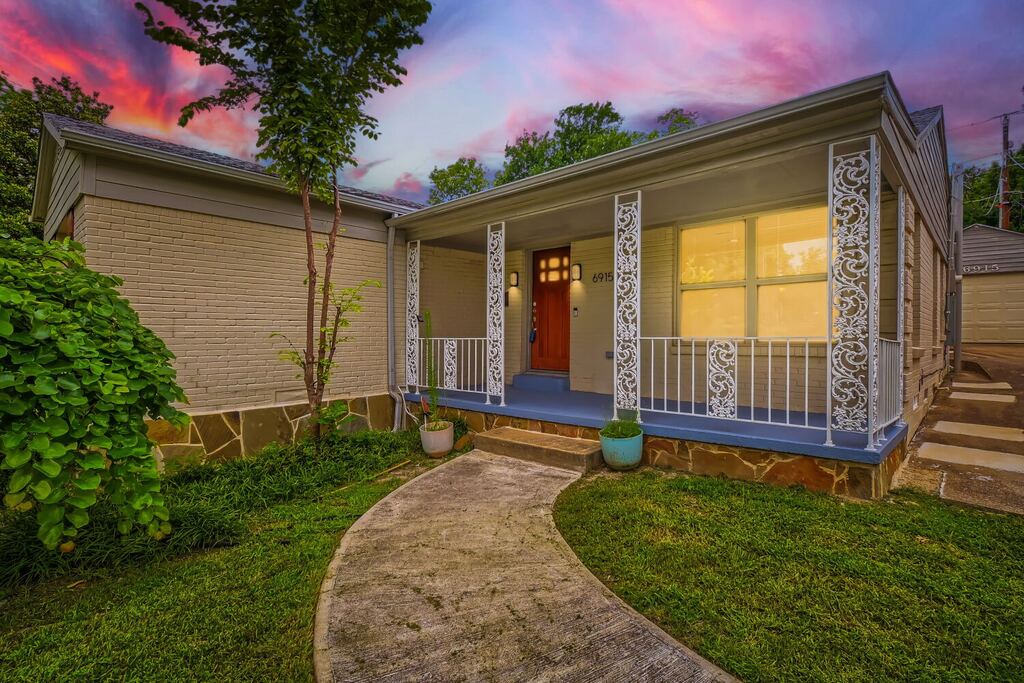 6915 E Grand Avenue, Dallas, TX 75223 — photo 1