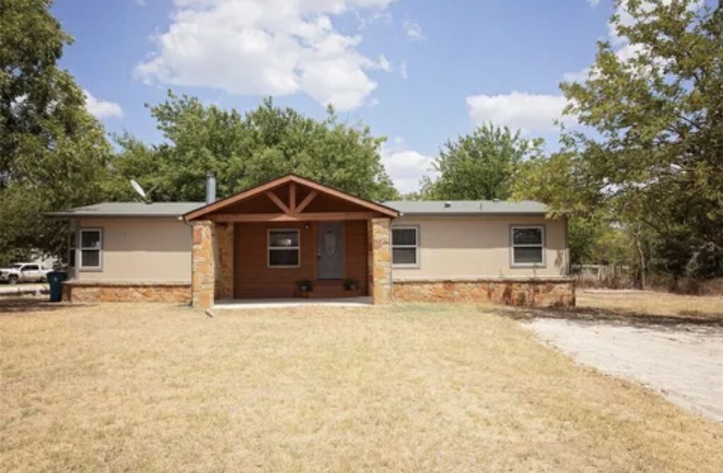 128 Burkhalter Street, Graford, TX 76449 — photo 1
