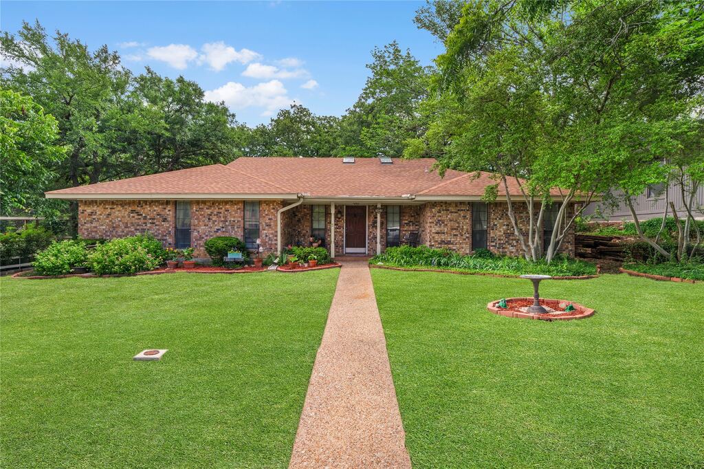 1455 Warrington Court, Fort Worth, TX 76112 — photo 1