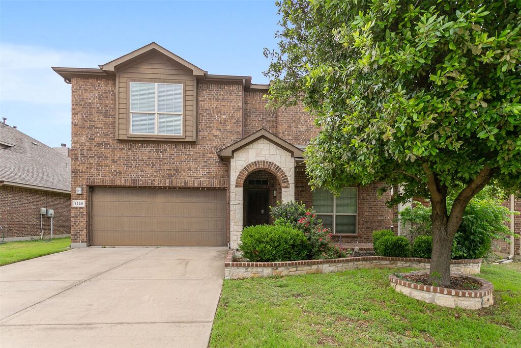 8220 Misty Water Drive, Fort Worth, TX 76131 — photo 1