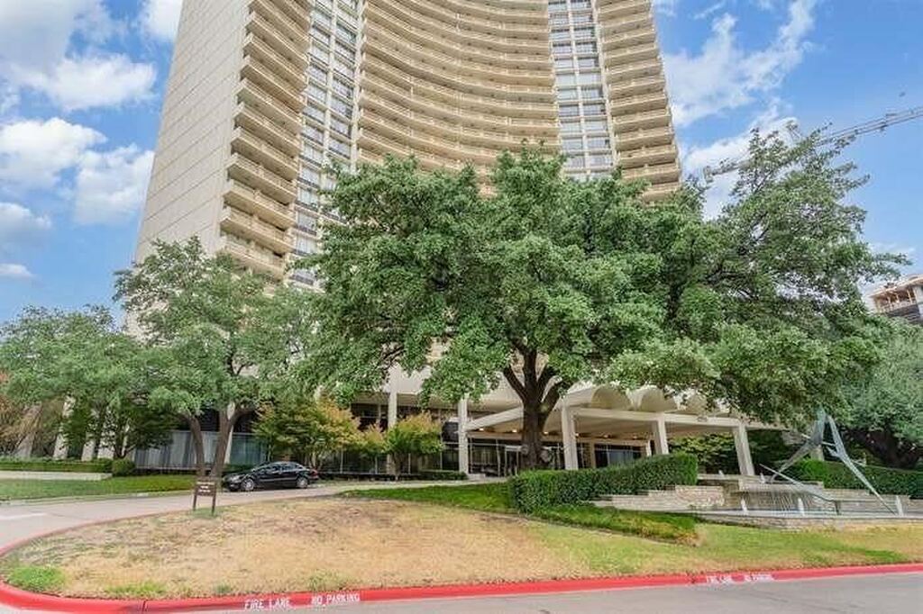 6211 W Northwest Highway G514, Dallas, TX 75225 — photo 1